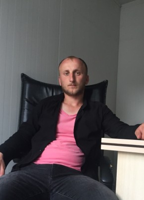 ahmet  şentürk, 31, Türkiye Cumhuriyeti, Of