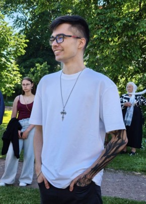 Влад из Tallinn 19 лет