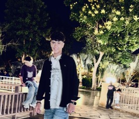 فارس ♞, 18, Alexandria
