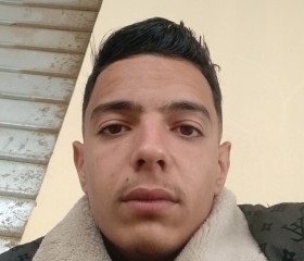 Ayyoub, 21, Jijel