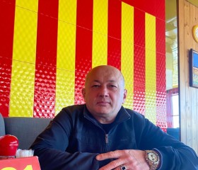 Musik, 53, Cherkessk