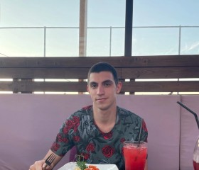 Kamil, 23, Moscow