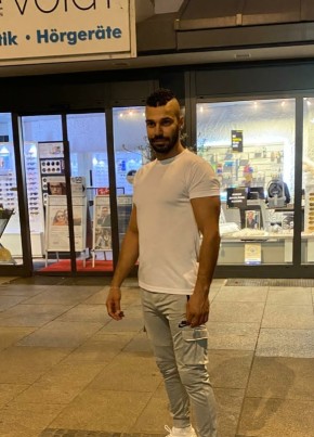 محمد из Bad Neustadt an der Saale 33 года