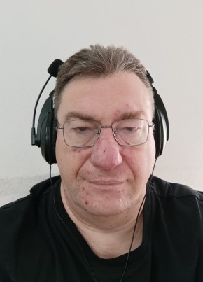 Дмитрий из Ростова-на-Дону 54 года