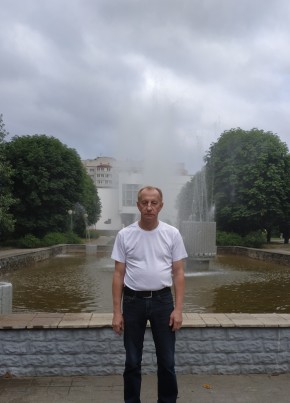 Aleksey, 49, Belarus, Mahilyow