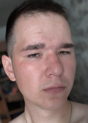 Анатолий из Новокузнецка 26 лет