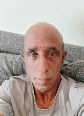 Zizou из Fontenay-Trésigny 45 лет