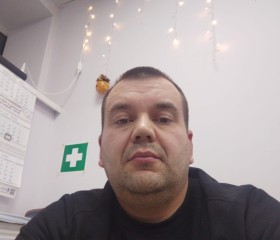 Vlad, 35, Moscow