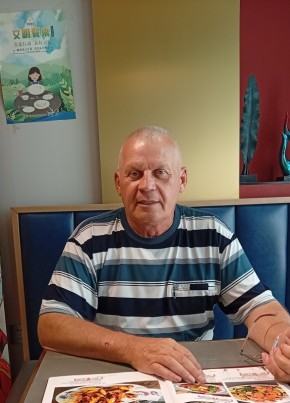 владимир из Петровск-Забайкальския 65 лет