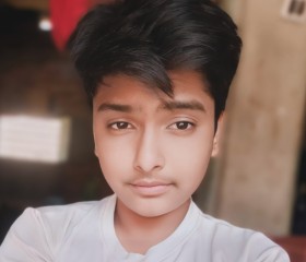 Taj, 19, Guskhara