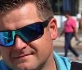 Hgubth, 42, Thunder Bay