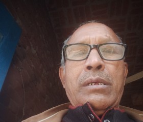 सालिकराम शर्मा, 70 лет, Nawābganj
