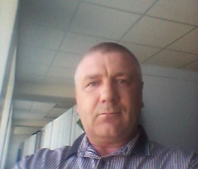 Олег, 49 лет, Саратов