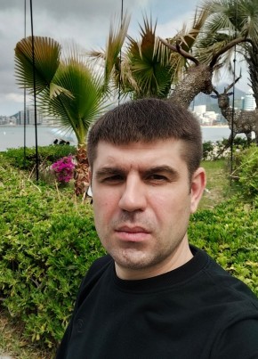 Artur, 38, Russia, Rostov-na-Donu