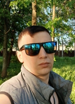 Андрей из Гагарина 33 года