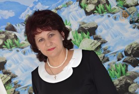 Nadezhda, 64 - Just Me