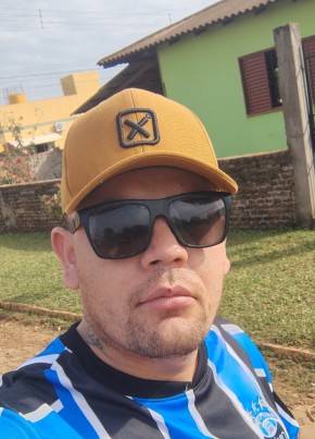 Derlei из São Borja 27 лет