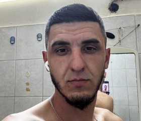 Sergey, 28, Tel Aviv