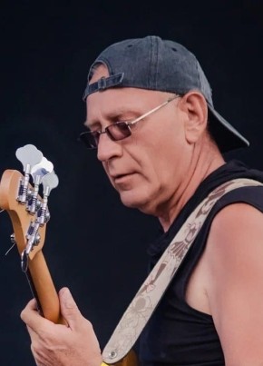 Андрей из Тамбова 53 года