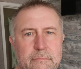 Sergey, 18, Saint Petersburg