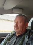 Buvesayr Khamzato, 54, Avtury