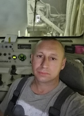 Александр, 42, Россия, Новотроицк