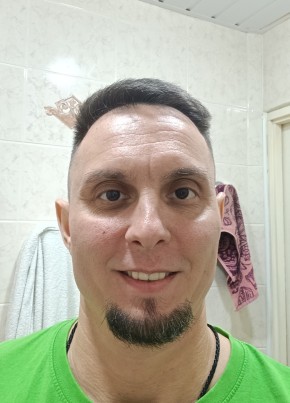 Артур из Калининграда 43 года