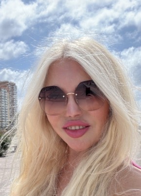 Lady, 39, Russia, Krasnodar