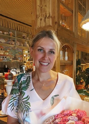 Наташа, 49, Россия, Нижний Тагил