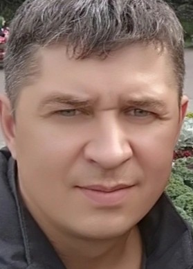 Денис, 42, Россия, Новый Уренгой