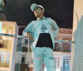 Tha, 20, Chigasaki