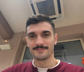 Πέτρος, 32, Patra