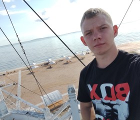 Илья, 22 года, Владивосток