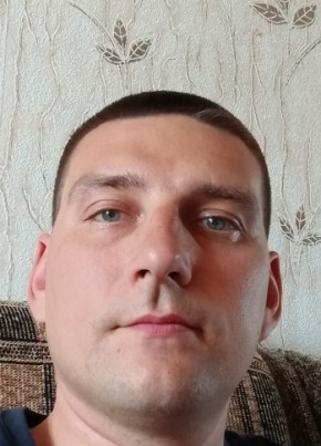 Александр, 32, Россия, Гатчина