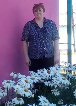 Марина, 52, Россия, Сланцы
