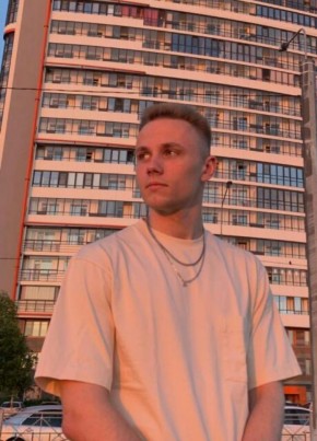 Максим, 20, Россия, Санкт-Петербург