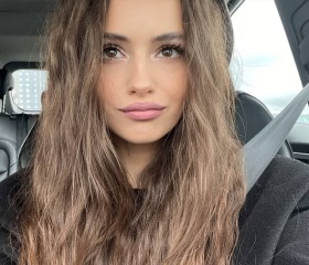 Sonechka, 20, Saint Petersburg