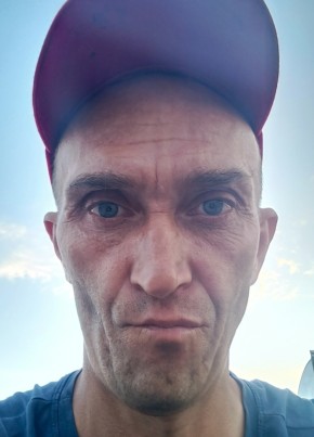 Константин из Бийска 47 лет