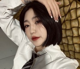 瑶妺胸大, 22, Tianjin
