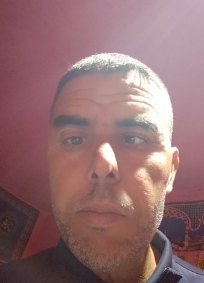 aziz, 18, Morocco, Casablanca