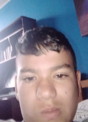 Nicolas, 18, República del Ecuador, Quito