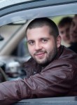 Илья, 32 года, Магадан