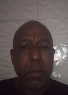 Anderson Luis de из Salvador 51 год