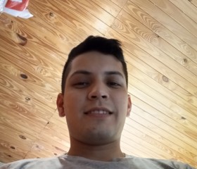 Yunior, 25, Posadas