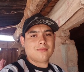 Míchel, 20, Buenos Aires