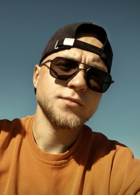 Павел из Саранска 22 года