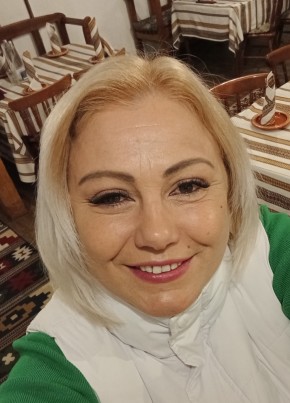 Ирина из Москвы 46 лет