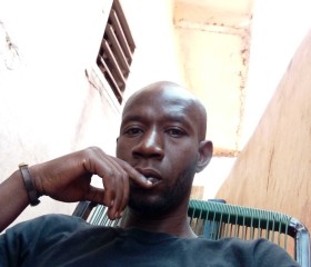 Aziz, 24 года, Bamako