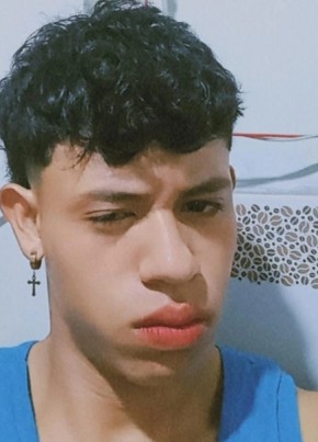 Cesar, 22, Honduras, Tegucigalpa