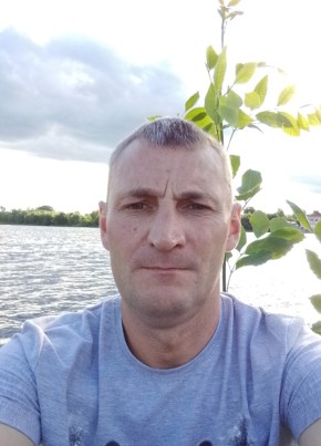 Сергей из Гусь-Хрустальныя 42 года